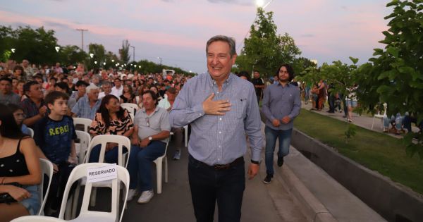 Video: Así Fue La Despedida De Emir Félix Junto A Los Vecinos De San ...