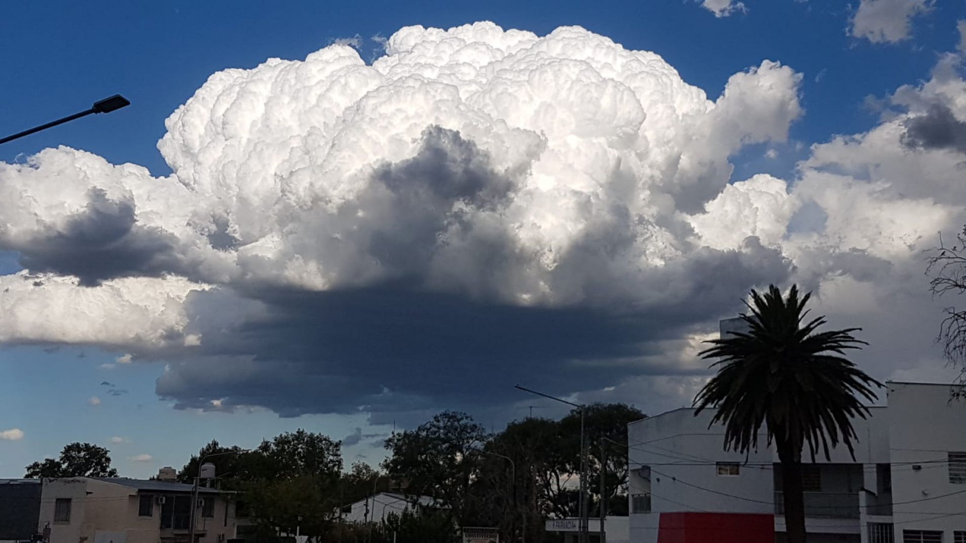 Alertan Por Tormentas Y Viento Zonda Para Hoy En San Rafael: A Qué Hora ...