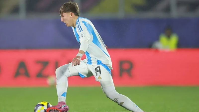 Santino Andino, en carpeta de River